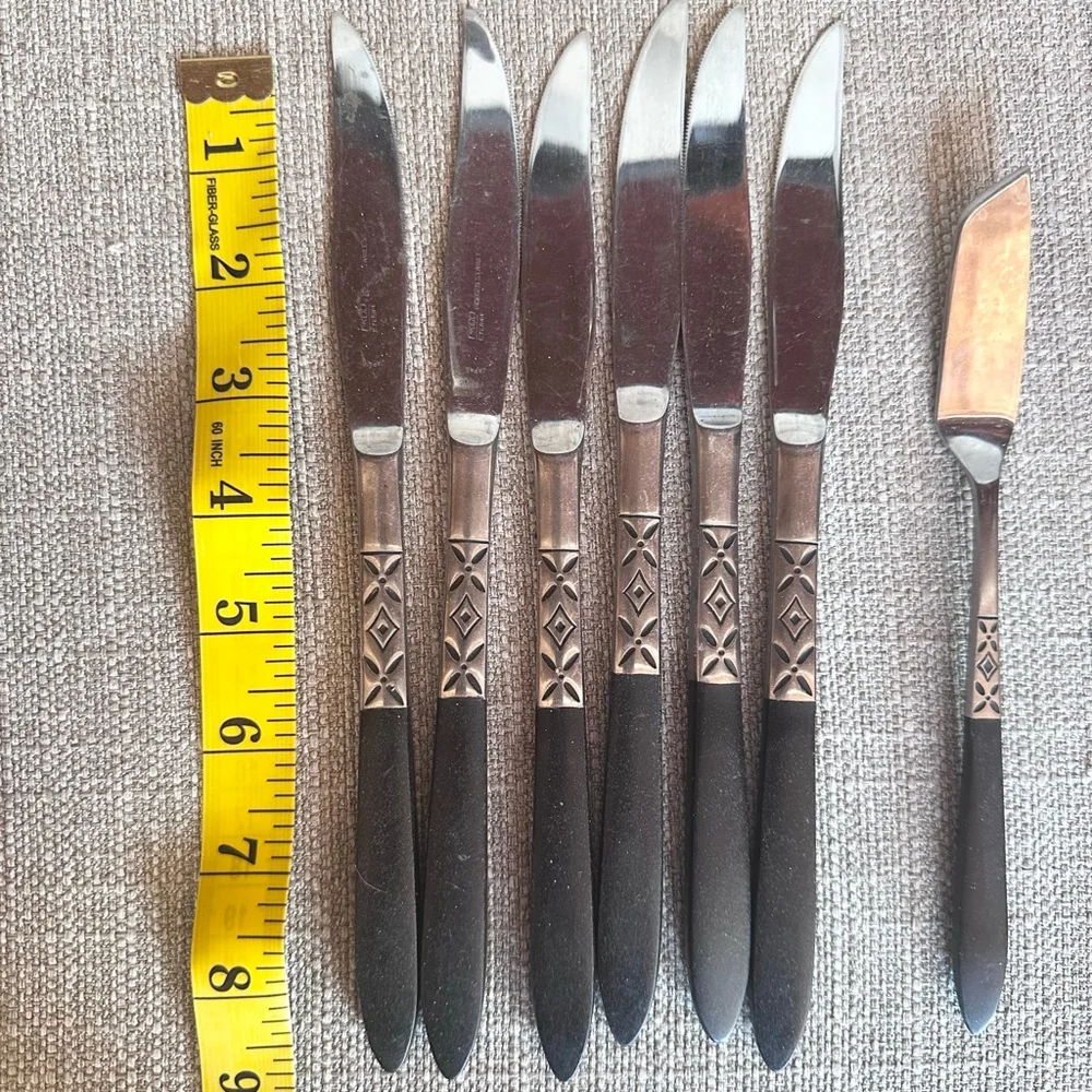 Vintage EKCO Eterna Stainless Canoe Muffin Dinner Knives Lot 8 EKS37 Japan MCM
